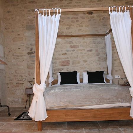 Guesthouse De Cambis B&B Remoulins Ngoại thất bức ảnh